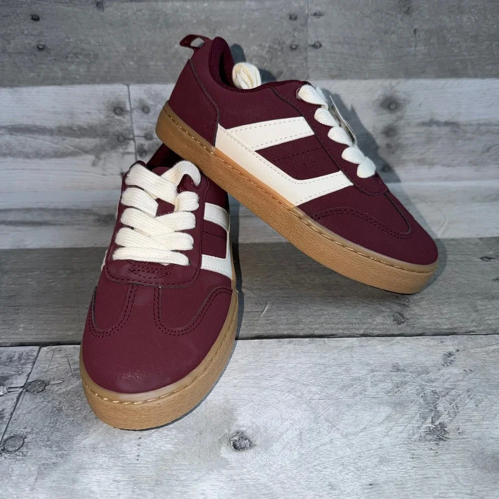 The Childrens Place Boys Burgundy Sneakers 3055040 Maroon White Gum Sole Size 13